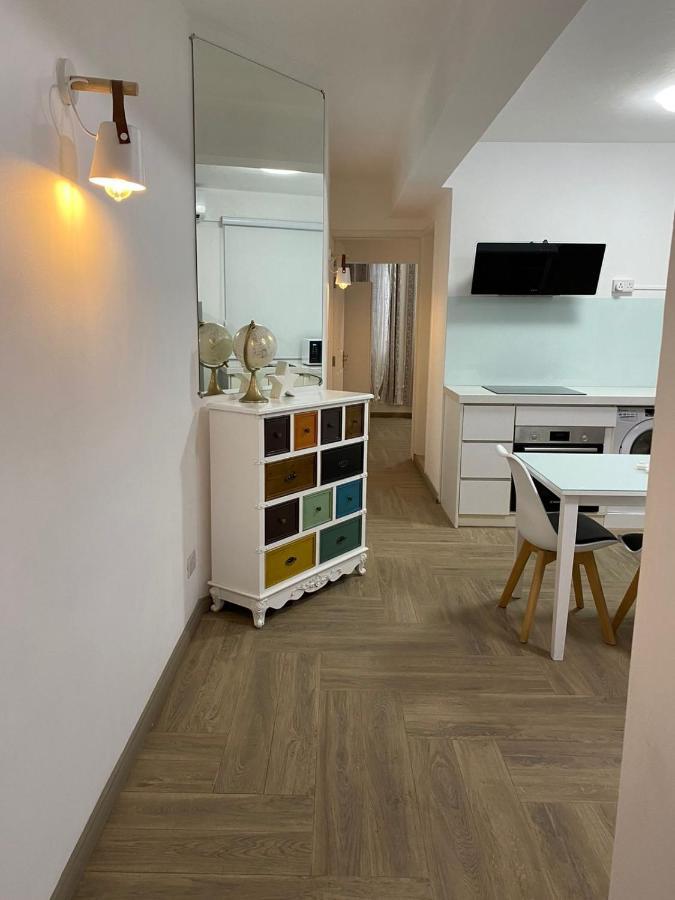 Lovely Apartment Near Beach Flic en Flac Exterior photo